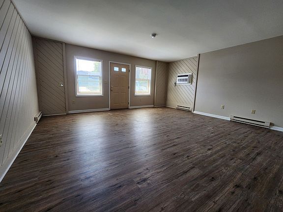 4th image of 55 Lehigh St APT 12