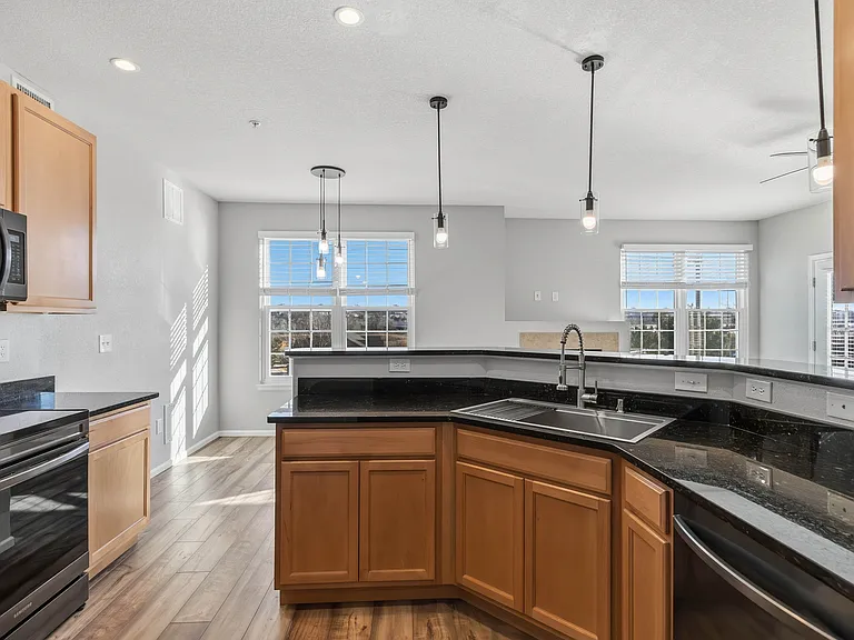 17525 Wilde Ave #208 — Photo 10