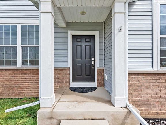 2nd image of 3542 Crestwood Ln