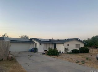 14392 Estero Rd, Victorville, CA 92392