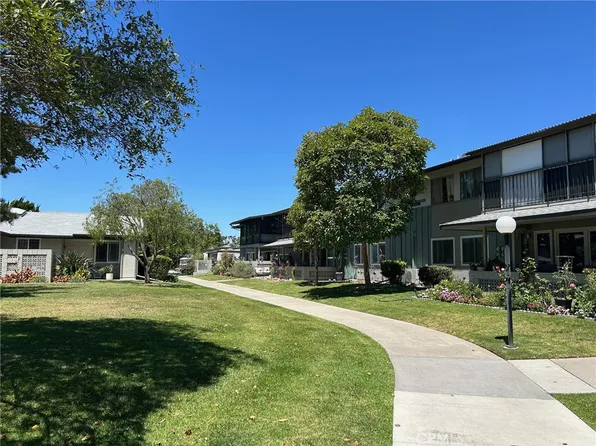 13330 Del Monte Dr APT 10R, Seal Beach, CA 90740