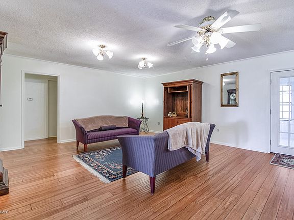 5th image of 1118 Orange Grove Ave