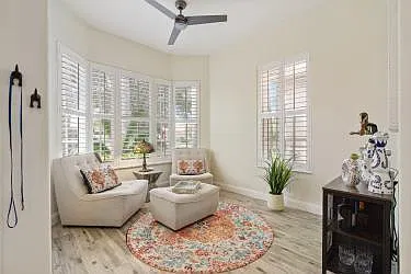 3 bed, 2.5 bath, 1870 sqft, $7,500 — Photo 2
