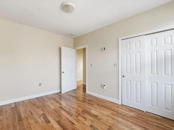 59 Ocean Avenue image 16 of 37