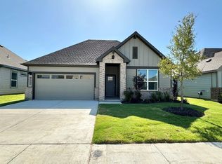 10620 Zircon Ln, Fort Worth, TX 76036