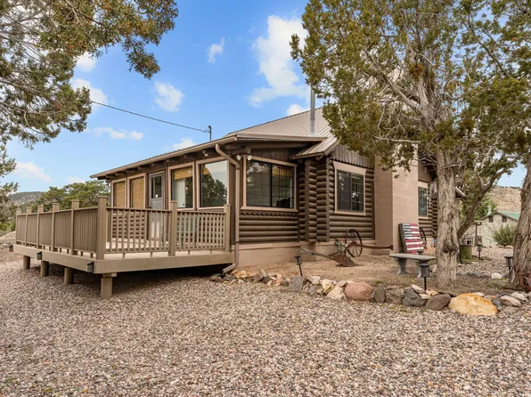 115 E Hunter Ln, Central, UT 84722