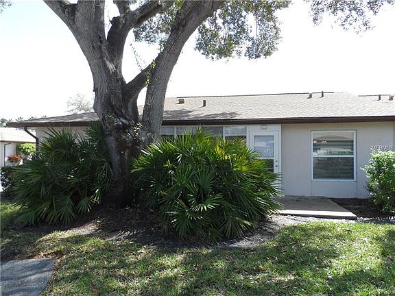 3rd image of 2980 Captiva Gardens Dr #18