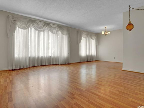 3rd image of 316 Habkirk Dr