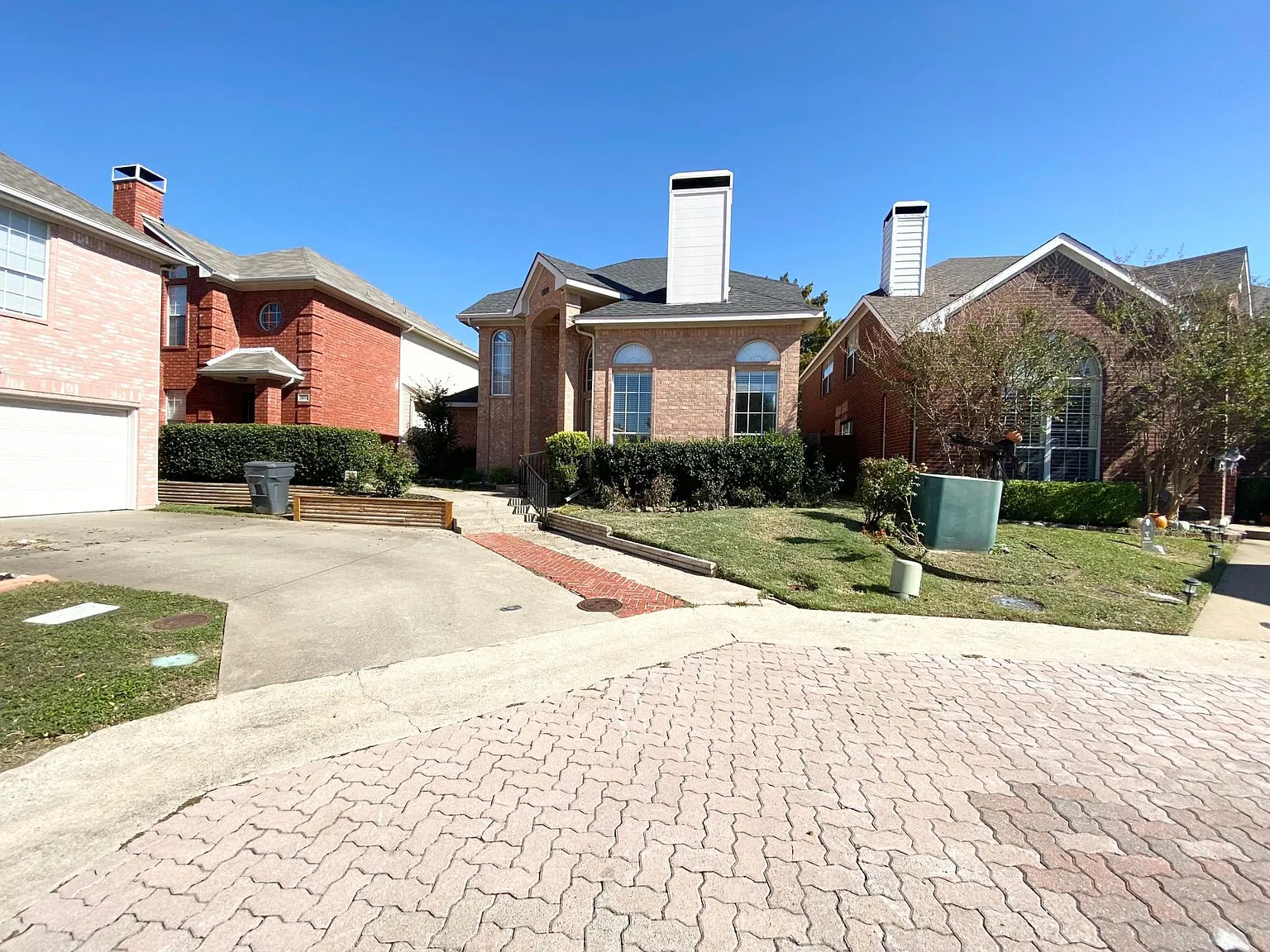 18948 Ravenglen Ct — Photo 3