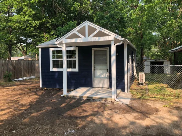 404 S Knight St, Wichita, KS 67213