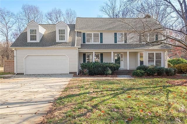 1st image of 932 Paul Revere Ln