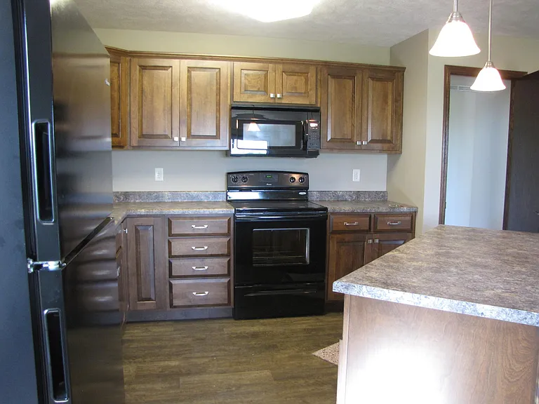 700 N Vandemark Ave — Photo 11
