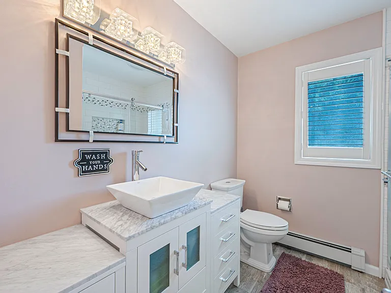 8 Paynes Ln — Photo 13