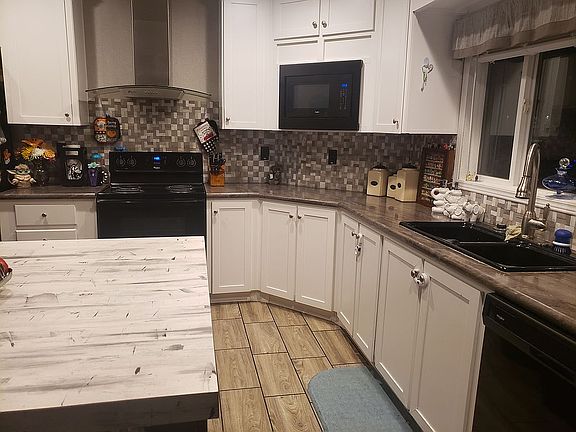 2nd image of 8555 N 40th St E