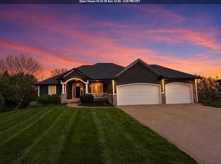 918 Wynstone Dr, Jefferson, SD 57038