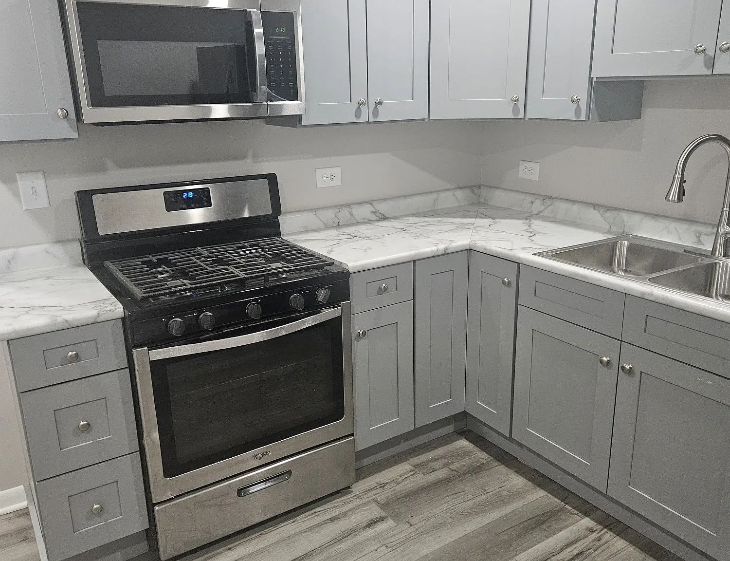 3257 W Fulton Blvd — Photo 1
