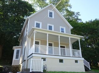 6 Stuart St, Newton, NJ 07860