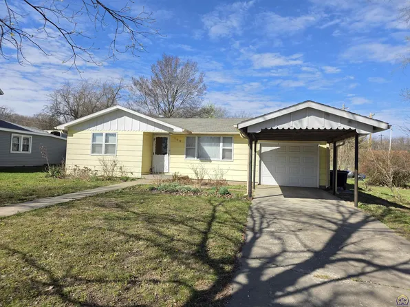 169 Wabaunsee Ave, Harveyville, KS 66431