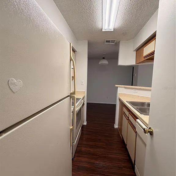 232 Afton Sq #309 — Photo 14