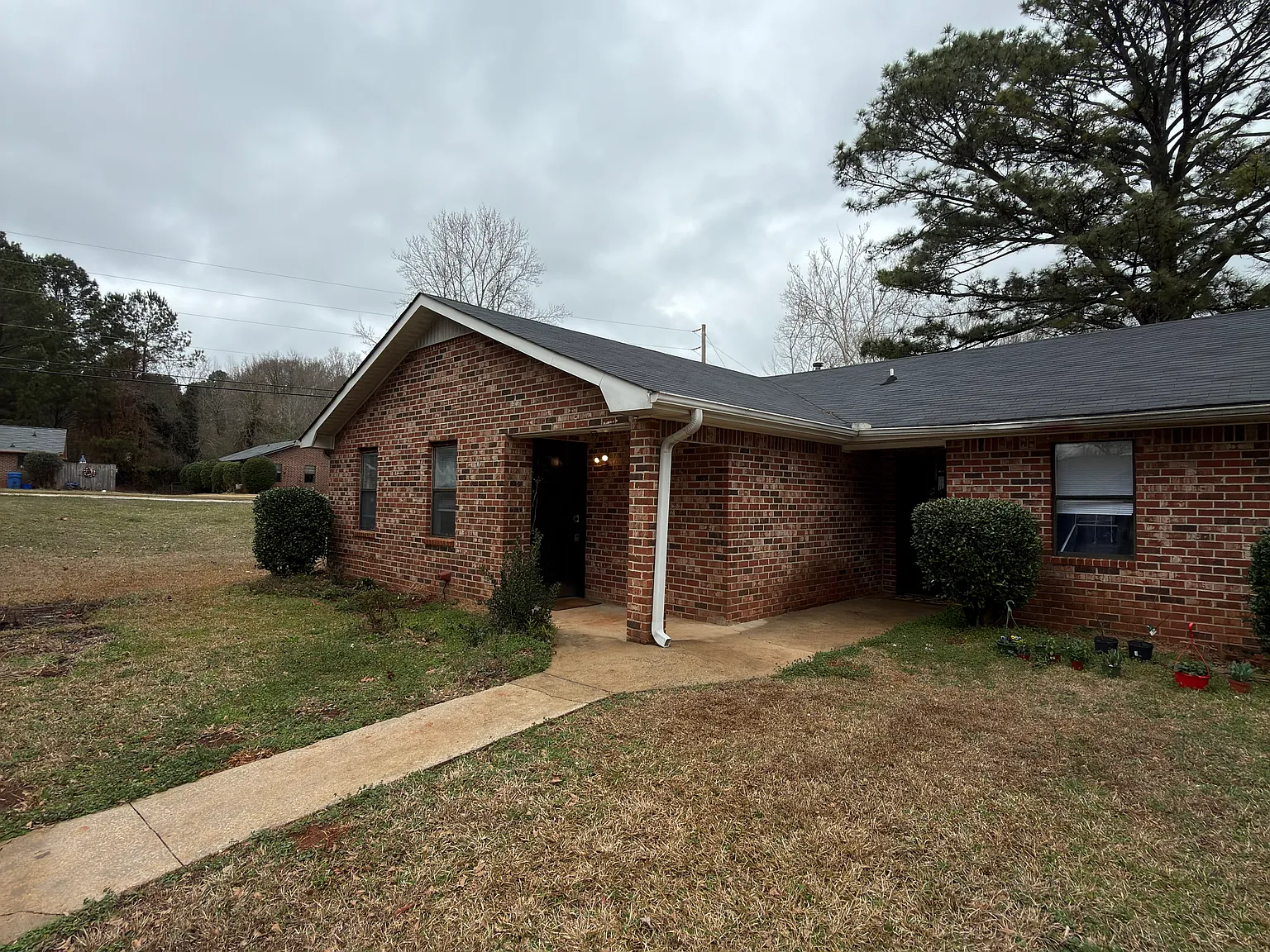 2 bed, 1.5 bath, 1000 sqft, $1,500 — Photo 2