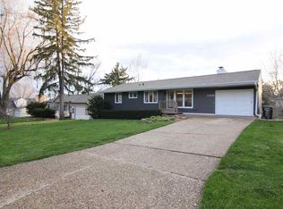 1703 Campus St, Cedar Falls, IA 50613