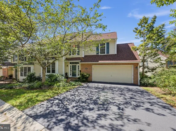 200 Hillsboro Mills Ln #59, Wallingford, PA 19086