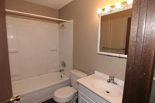 2 Bedroom Townhomes Photo 1