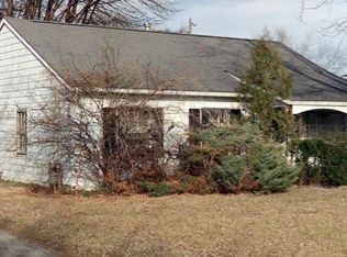 356 Celina Rd, Columbus, OH 43228