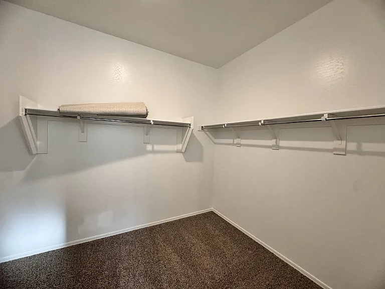 1137 W Chimes Tower Dr — Photo 20