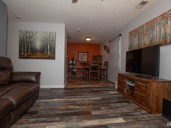 3rd image of 1608 Marbo Ave