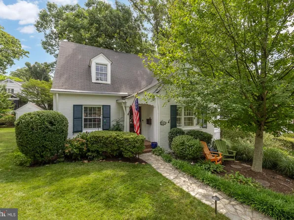 1417 N Inglewood St, Arlington, VA 22205