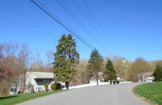 5th image of 60 Panorama Dr