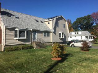5 Derryfield Ave #1, Burlington, MA 01803