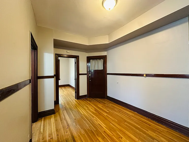 2516 Bellevue Ave #2N — Photo 8