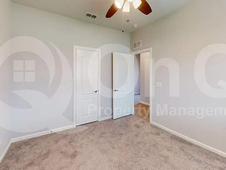 1016 Highberry Dr — Photo 9