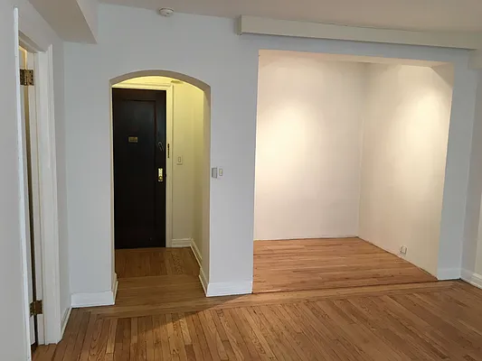 Rented by McDonagh Real Estate | media 14