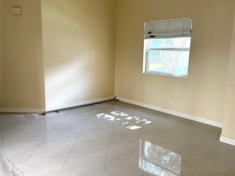 115 Citrus Ranch Rd — Photo 14
