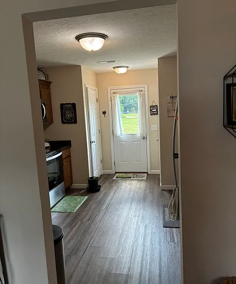 220 Kerr Way #B — Photo 15