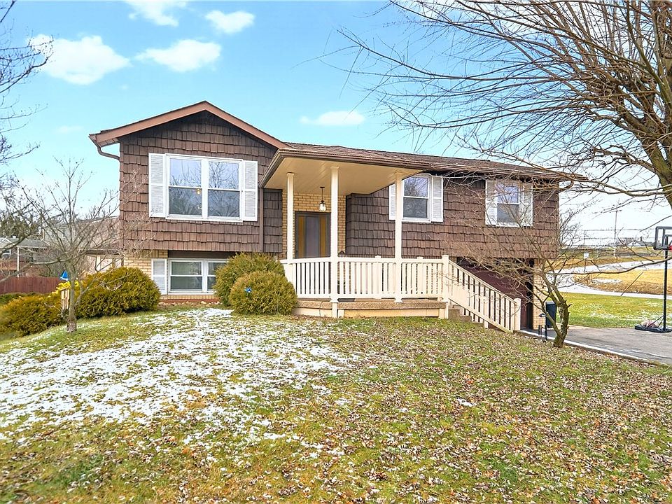 1st image of 97 Prestwick Dr