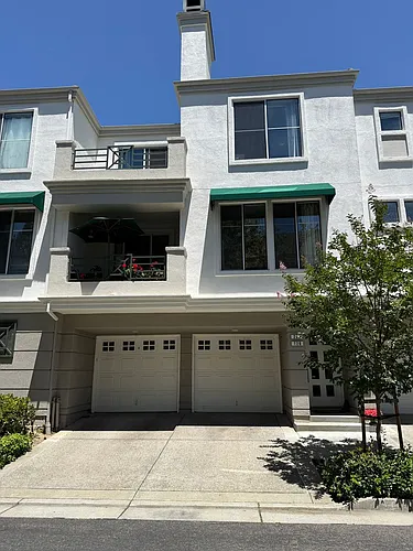 430 Navaro Pl #220 Photo 1