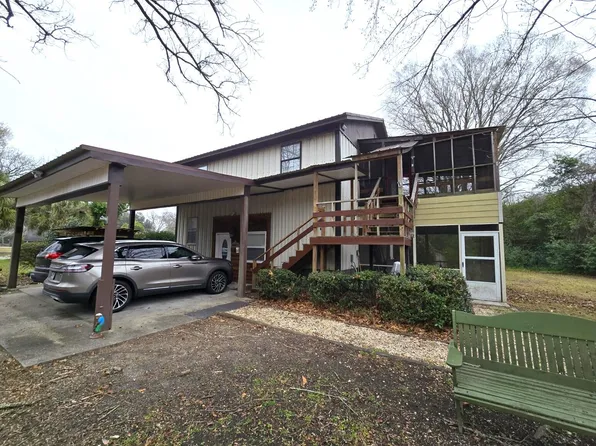 2370 Wedgefield Rd, Sumter, SC 29154