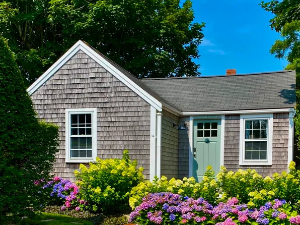 3R Atlantic Ave, Nantucket, MA 02554