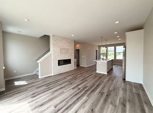 56043 Madison Ln, New Hudson, MI