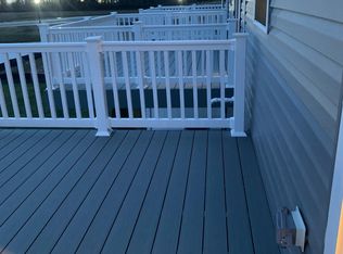 22 L Wendowski St, Edgewater Park, NJ 08010