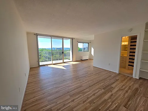 2059 Huntington Ave Photo 1