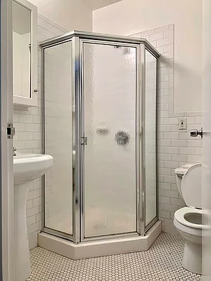 Rented by The Downtown LLC | media 52