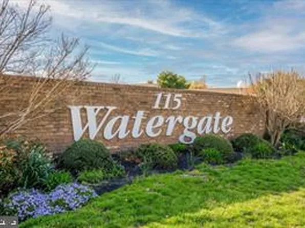 115 E Kings Hwy Unit 102, Maple Shade, NJ 08052