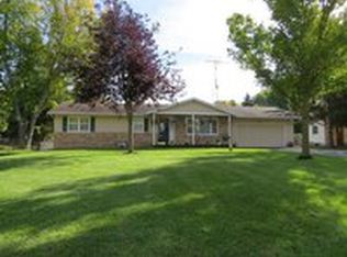 1007 Meadow St, Watertown, WI 53094