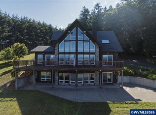 22000 SE Upper Matthews Creek Ln, Amity, OR 97101