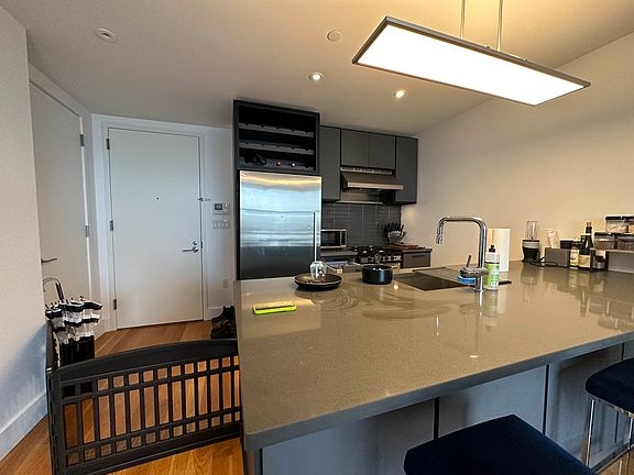4th image of 1040 Dean St APT 418